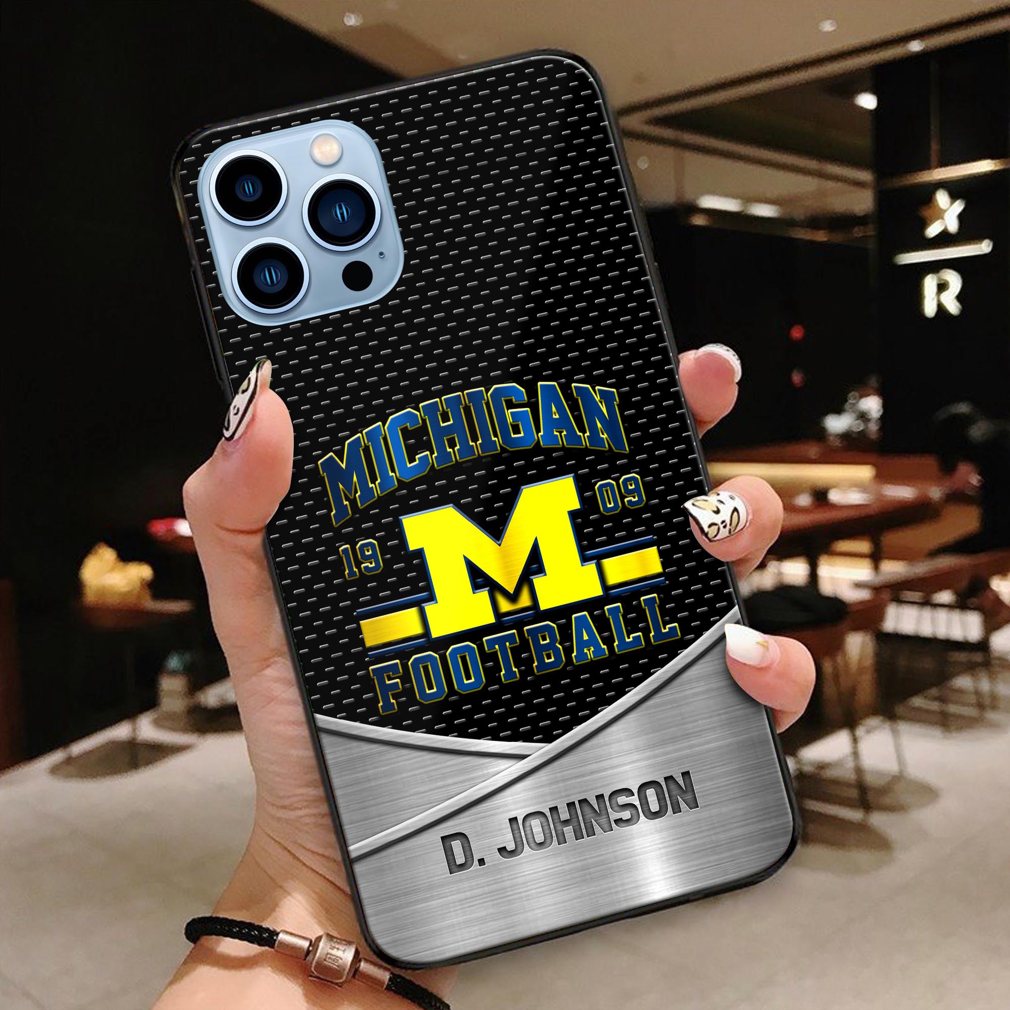 Michigan Wolverines Phonecase Personalized Your Name 2024 Versions, Sport Phoncase Accessory, Sport Phonecase For Fan, Fan Gifts EHIVM-52263