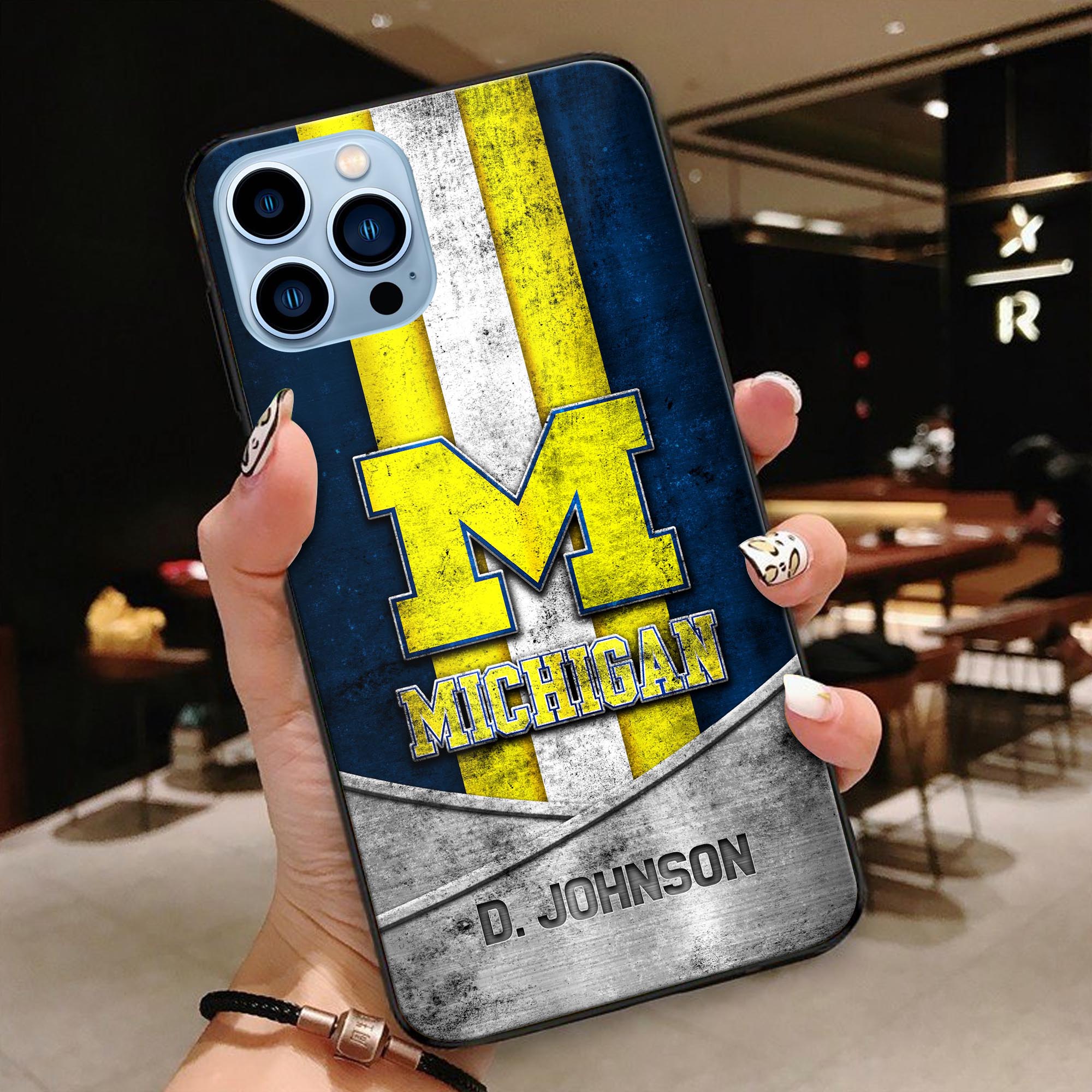Michigan Wolverines Phonecase Personalized Your Name 2024 Versions, Sport Phoncase Accessory, Sport Phonecase For Fan, Fan Gifts EHIVM-52327