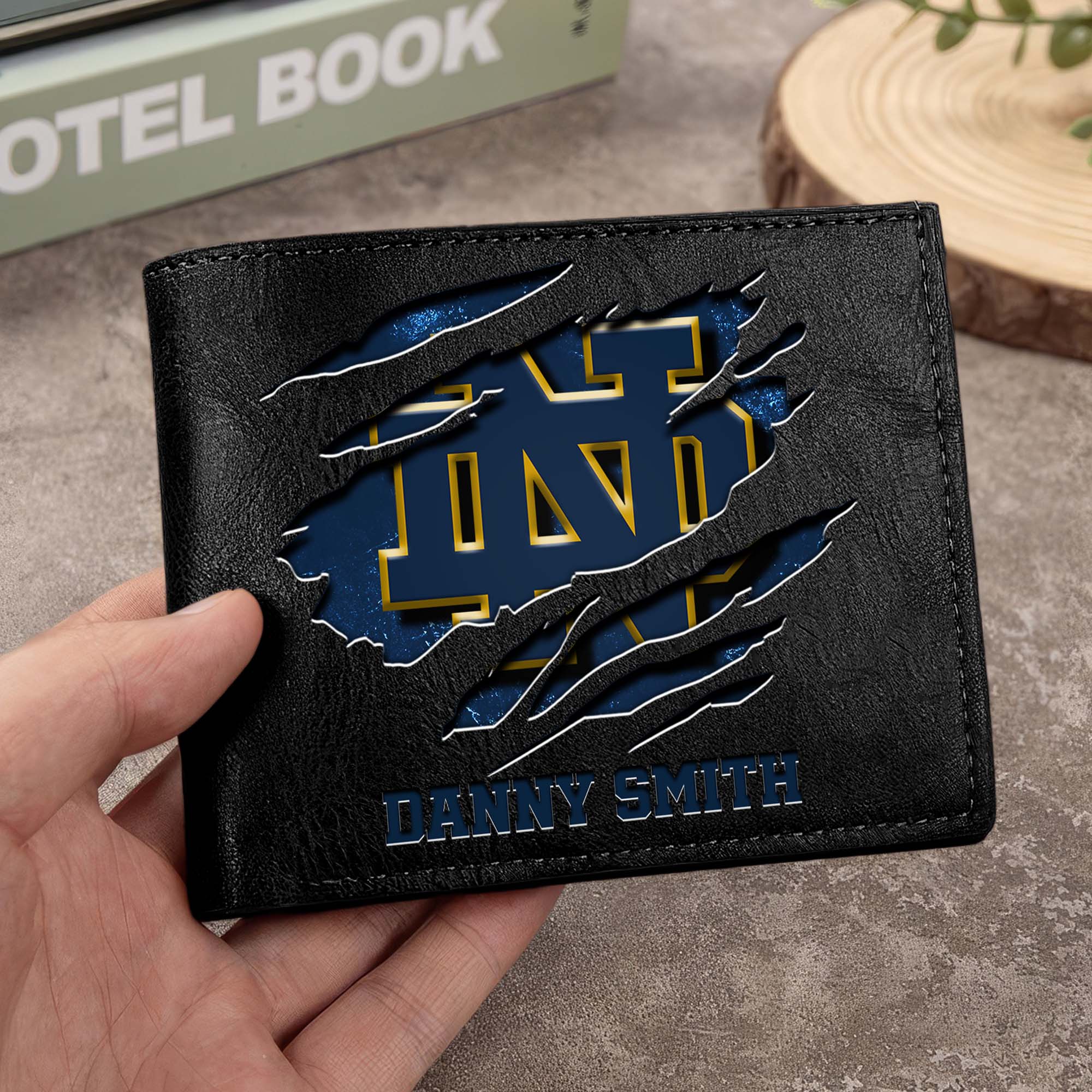 Notre Dame Fighting Irish Men Wallet Custom Your Name, Football Team Men Wallet For Fans, Gifts For Football Lovers EHIVM-0214878