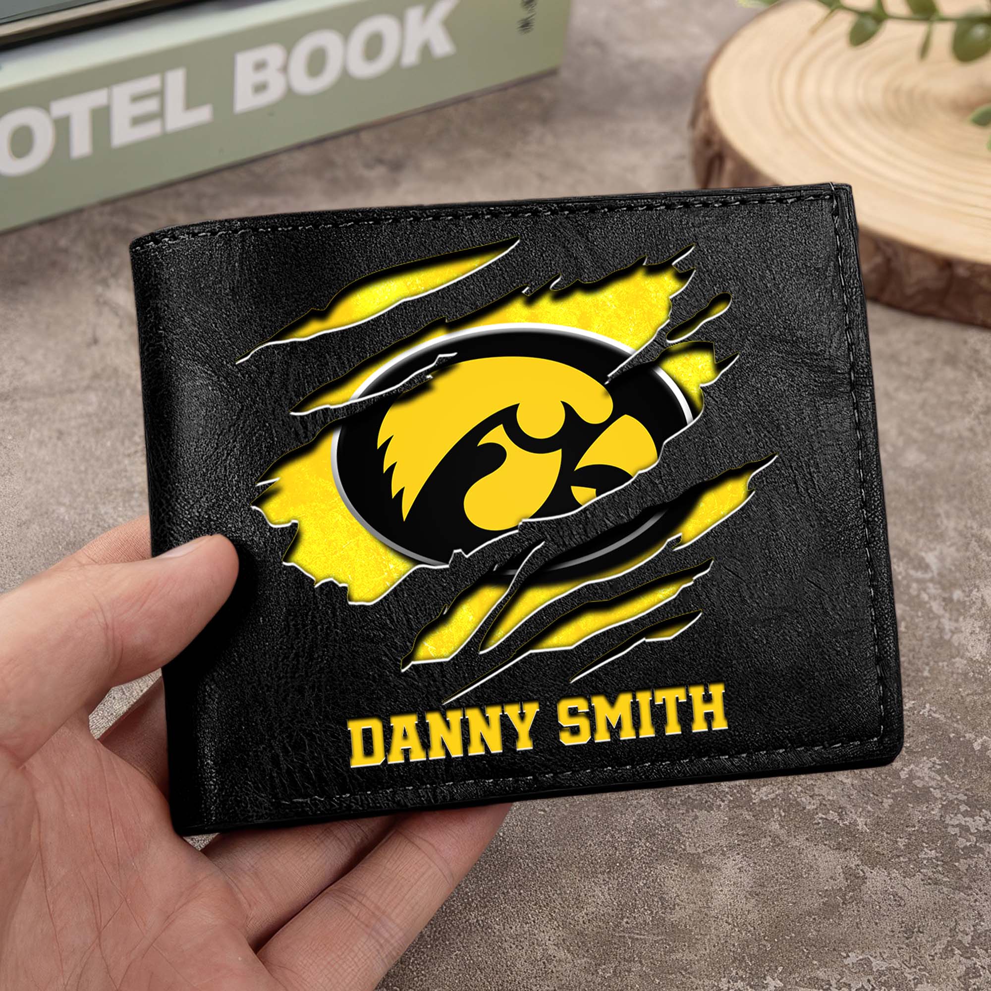 Iowa Hawkeyes Men Wallet Custom Your Name, Football Team Men Wallet For Fans, Gifts For Football Lovers EHIVM-0214878