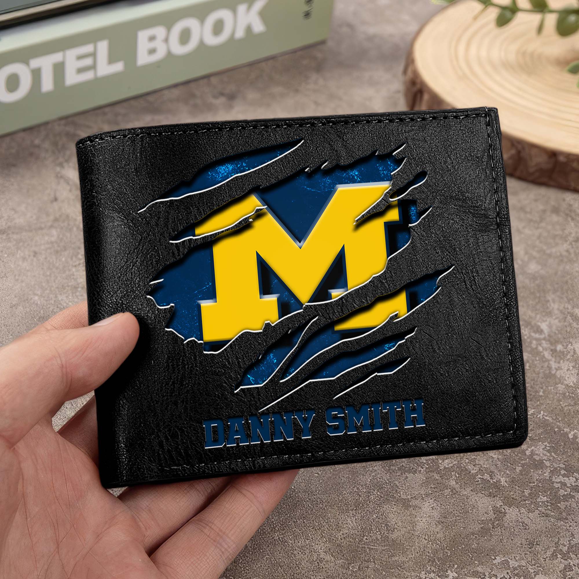 Michigan Wolverines Men Wallet Custom Your Name, Football Team Men Wallet For Fans, Gifts For Football Lovers EHIVM-0214878