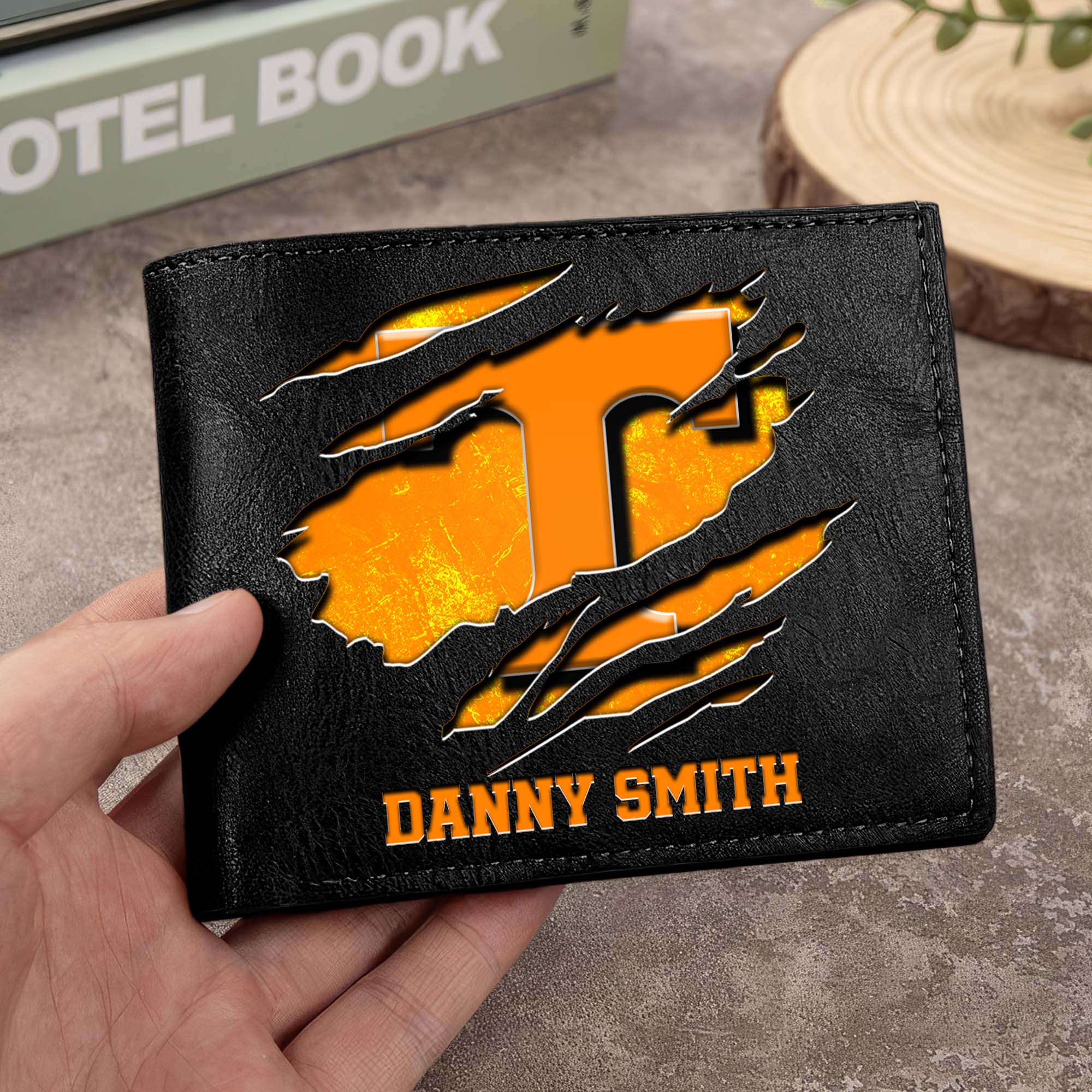 Tennessee Volunteers Men Wallet Custom Your Name, Football Team Men Wallet For Fans, Gifts For Football Lovers EHIVM-0214878