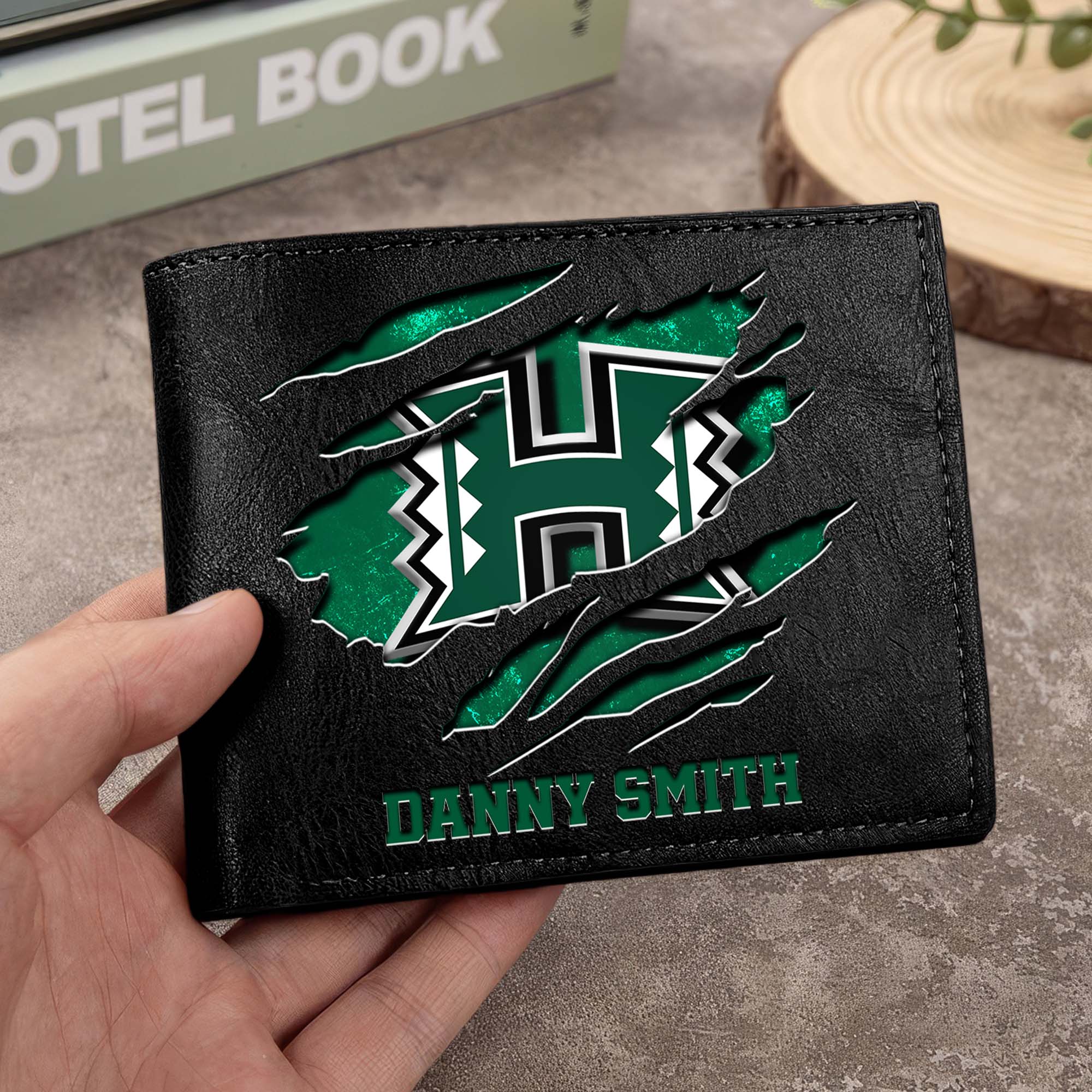Hawaii Rainbow Warriors Men Wallet Custom Your Name, Football Team Men Wallet For Fans, Gifts For Football Lovers EHIVM-0214878