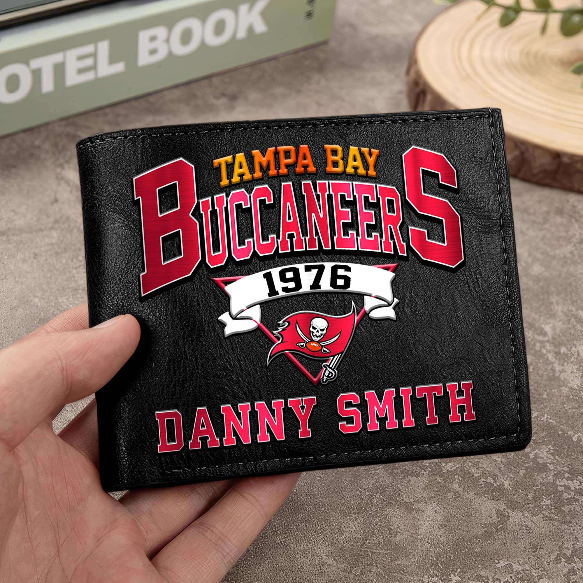 Tampa Bay Buccaneers Men Wallet Custom Your Name, Football Team Men Wallet For Fans, Gifts For Football Lovers EHIVM-0114463