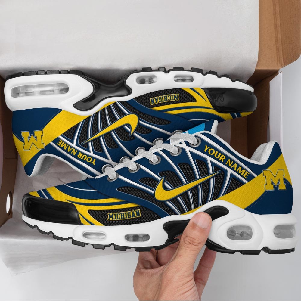 Alternative view of Michigan Wolverines TN Shoes 2025 Version Custom Name, Sport Shoes For Fan, Fan Gifts EHIVM-04091703