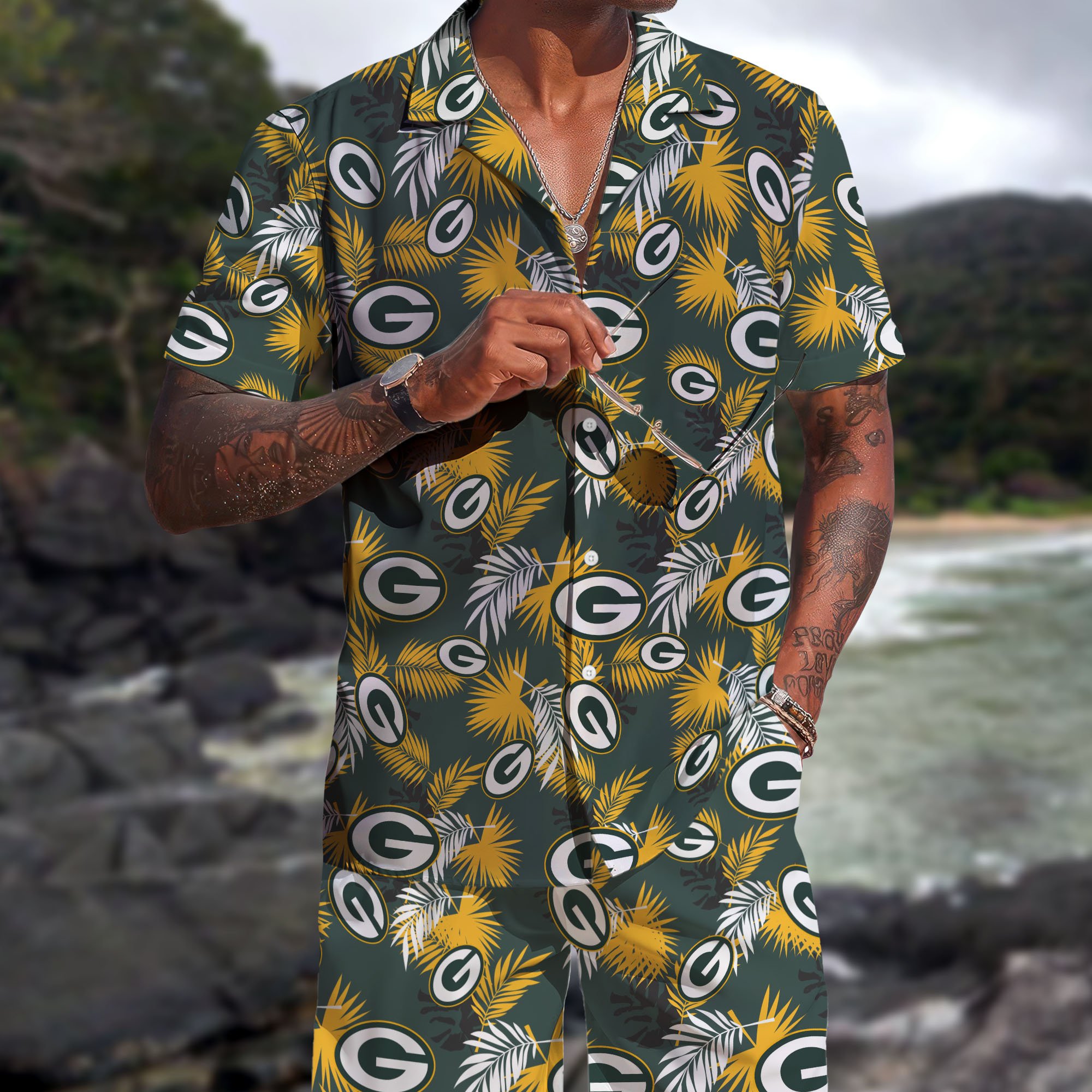 Green Bay Packers Hawaiian Shorts Set  2025 Version, Hawaiian Shirts, Sports Shorts, Gifts For Fan EHIVM-0204668