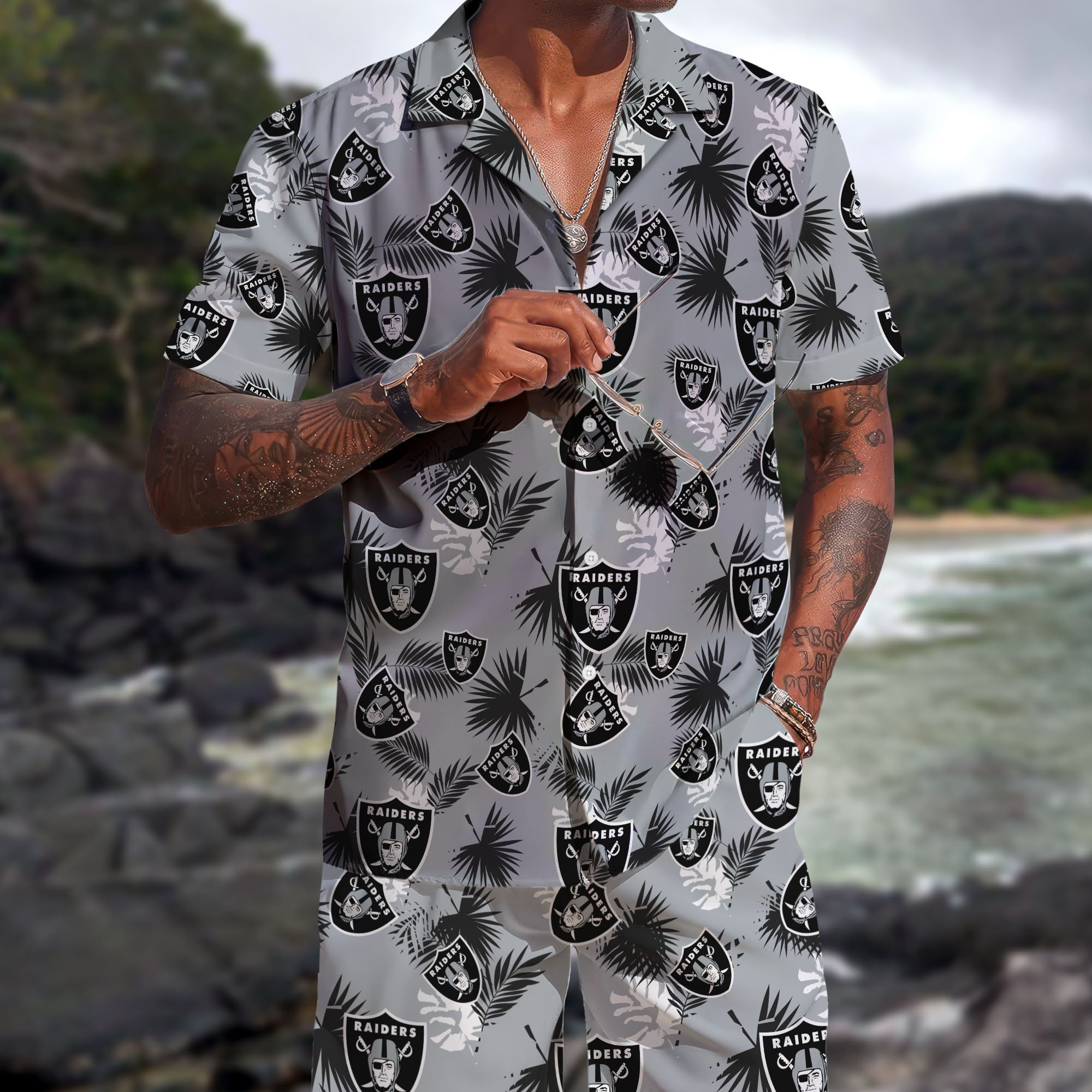 Las Vegas Raiders Hawaiian Shorts Set  2025 Version, Hawaiian Shirts, Sports Shorts, Gifts For Fan EHIVM-0204668