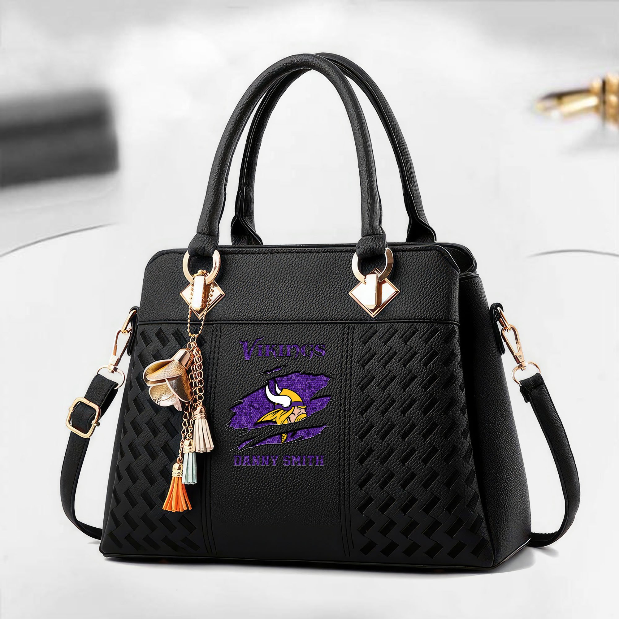 Minnesota Vikings Deluxe Handbag For Women 2025 Versions, Sport Deluxe Handbag, Mother's Day Gift EHIVM-05152221