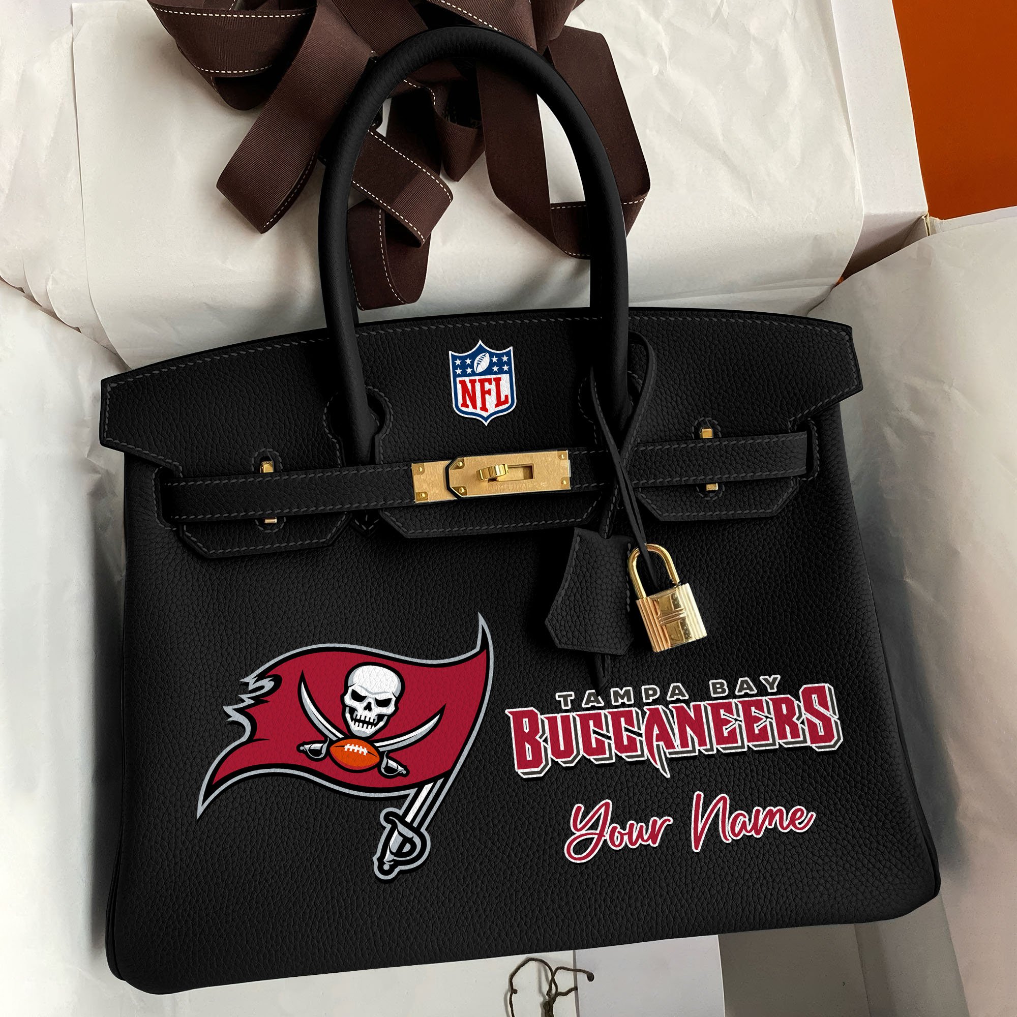 Tampa Bay Buccaneers Deluxe Handbag For Women Custom Your Name 2025 Versions, Sport Deluxe Handbag EHIVM-04011572N
