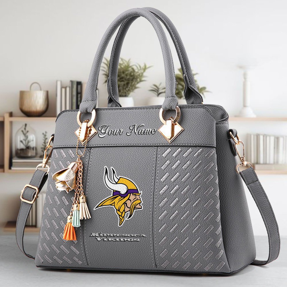 Minnesota Vikings Deluxe Handbag For Women Custom Name 2025 Versions, Sport Deluxe Handbag EHIVM-06102506
