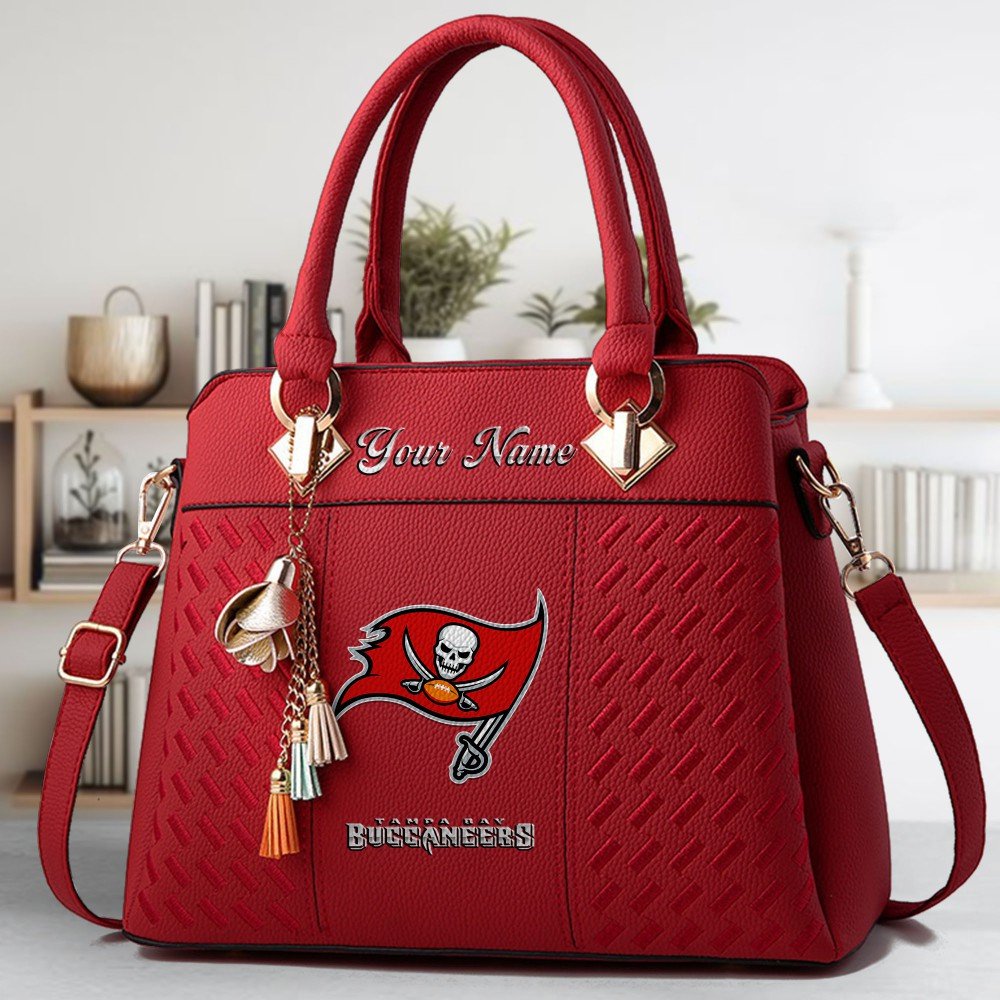 Tampa Bay Buccaneers Deluxe Handbag For Women Custom Name 2025 Versions, Sport Deluxe Handbag EHIVM-06102506