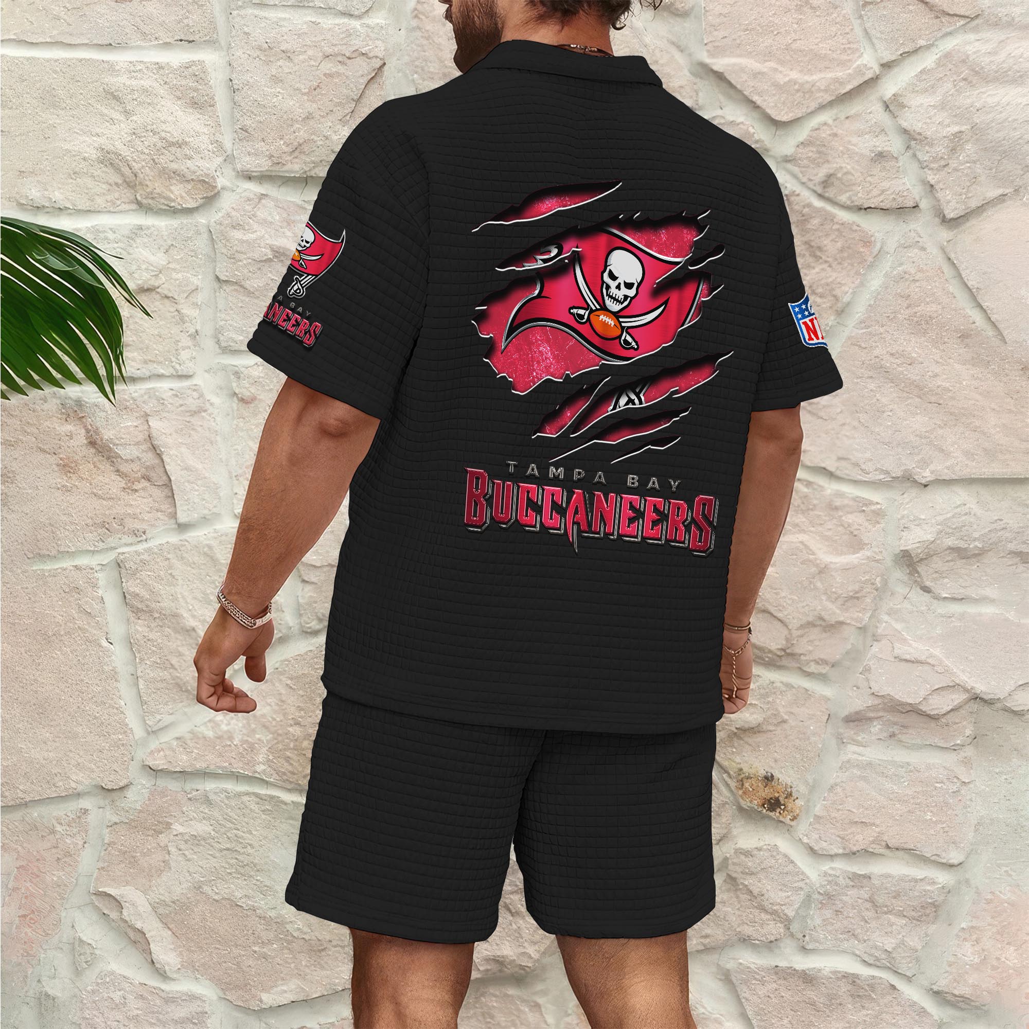 Alternative view of Tampa Bay Buccaneers Men's Waffle Pattern Half Zipper Shirt And Short Custom Your Name, Gifts For Football Lovers EHIVM-05302417N