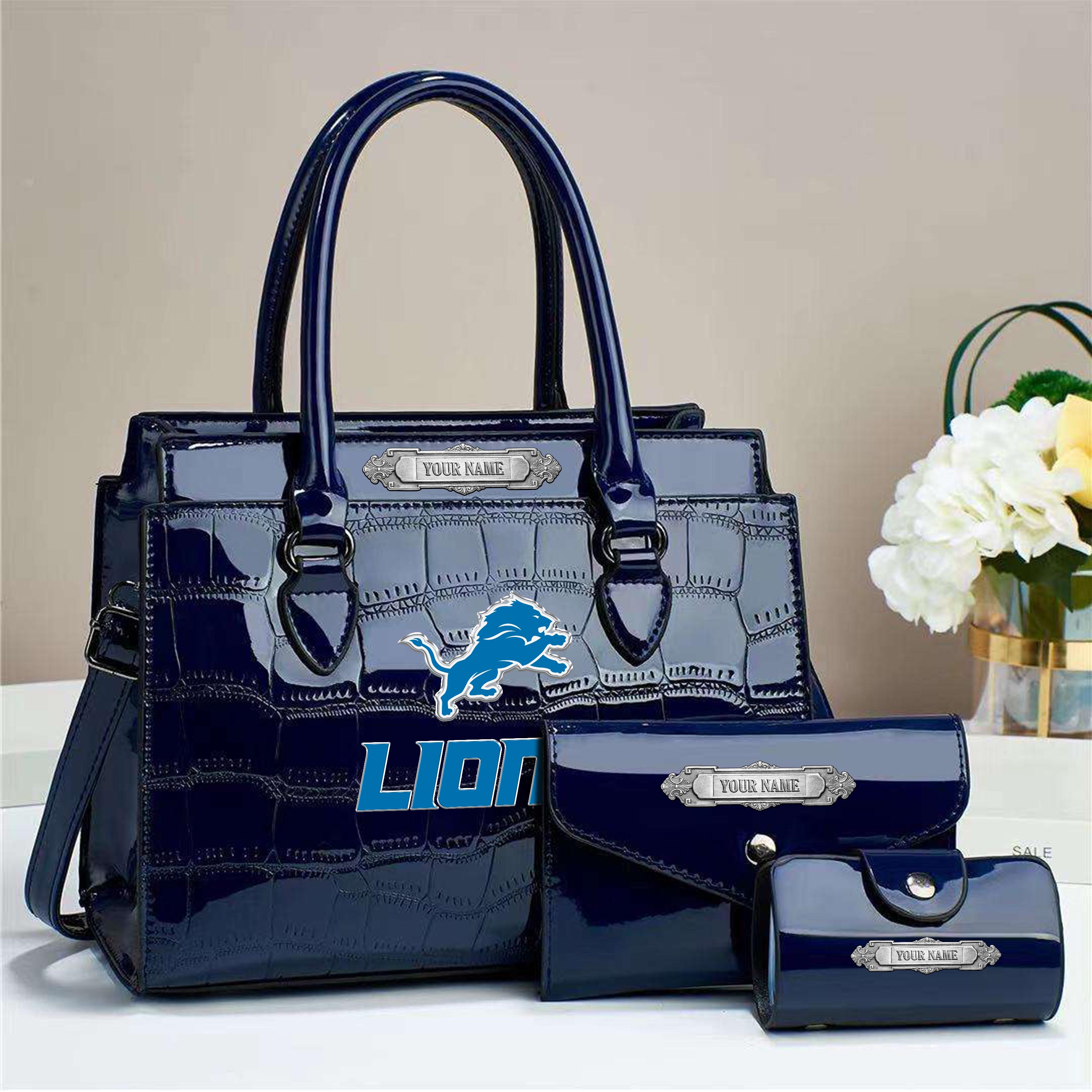 Detroit Lions Deluxe Handbag For Women Custom Your Name 2025 Versions, Sport Handbag Set Large Capacity 3Pcs Patent Leather Tote Bags for Women EHIVM-05222306