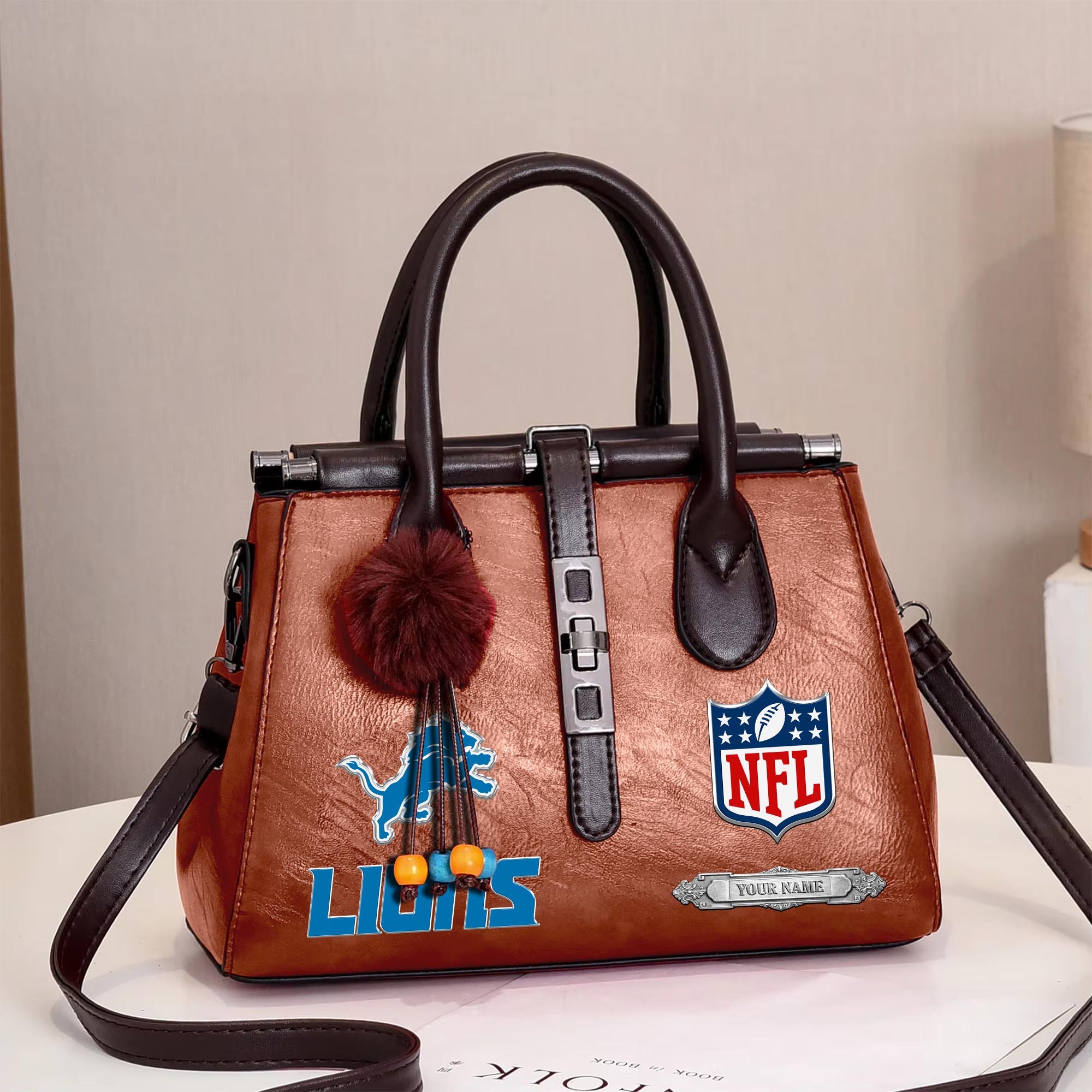 Detroit Lions Deluxe Handbag For Women Custom Your Name 2025 Versions, Sport Handbag Set Large Capacity 3Pcs Patent Leather Tote Bags for Women  EHIVM-05302416N
