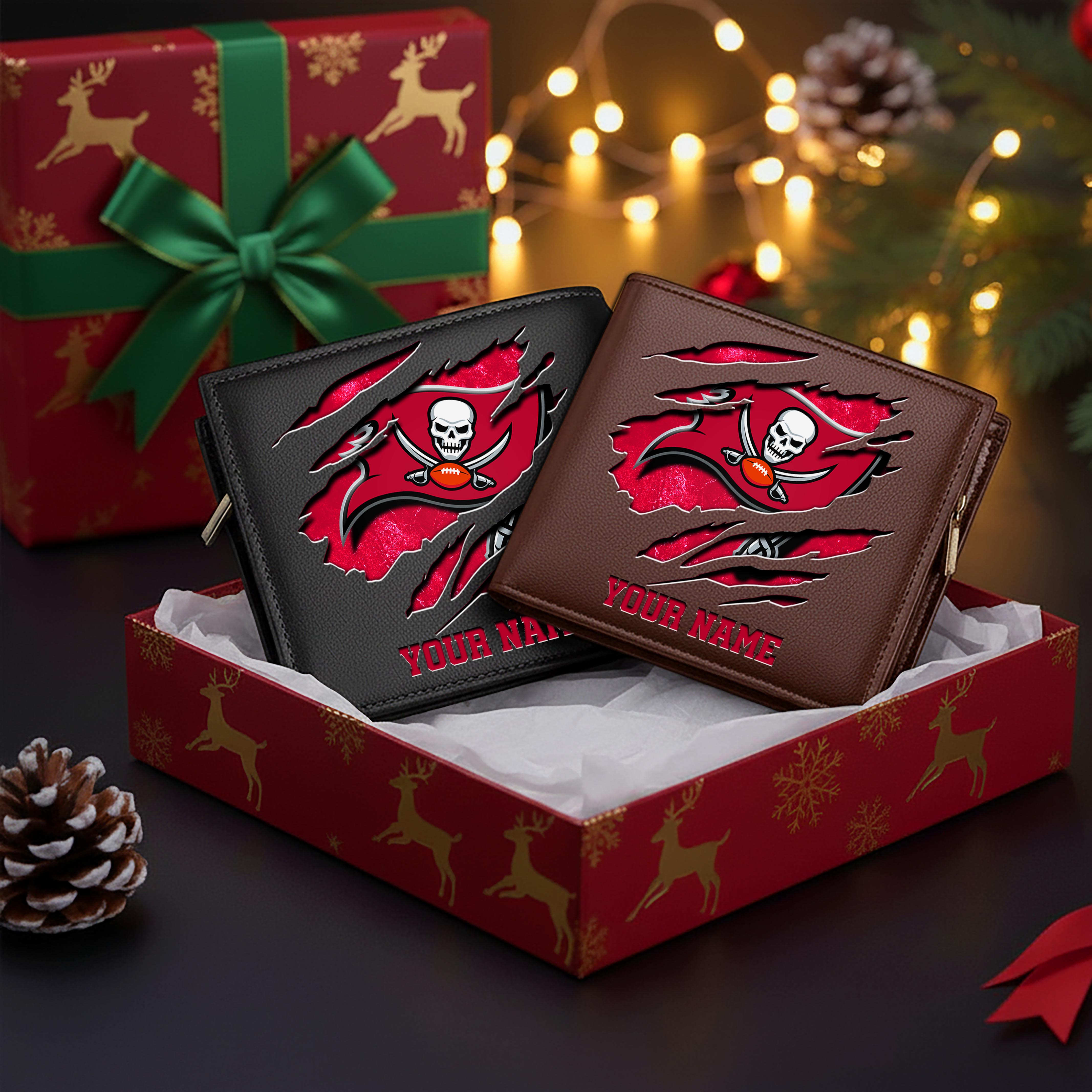 Alternative view of Tampa Bay Buccaneers Men Wallet Custom Your Name, Football Team Men Wallet For Fans, Gifts For Football Lovers EHIVM-11044382