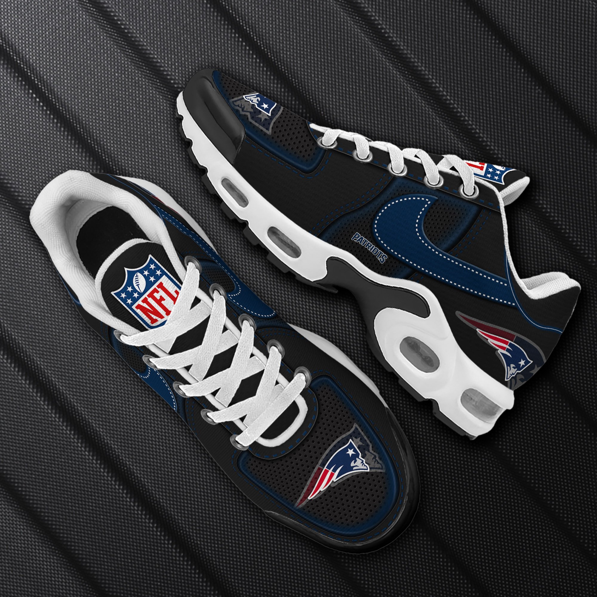 Alternative view of New England Patriots TN Shoes 2025 Version Custom Name Sport Shoes For Fan Fan Gifts EHIVM-11274600N